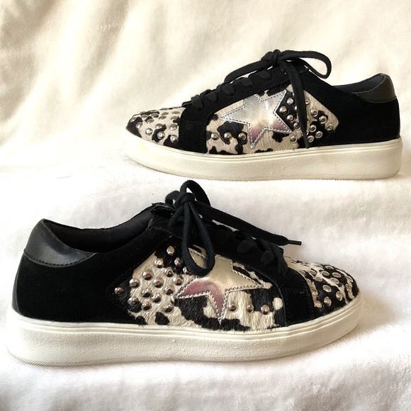 MYRA BAG GIGGLE HAIR ON COWHIDE WESTERN STUDDED SNEAKERS SIZE 8 - Picture 3 of 16